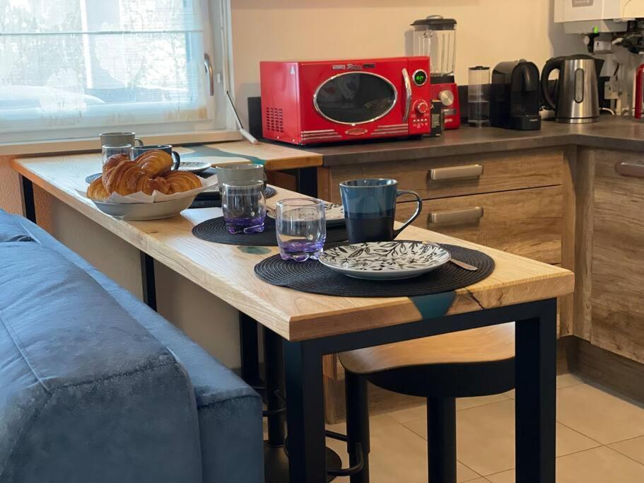 Appartement - Note Boisee - Terrasse & Parking Sélestat Zewnętrze zdjęcie